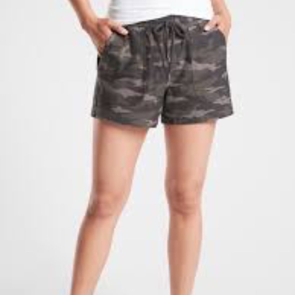 Athleta Camo Farallon Short